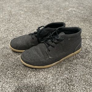 Reef High-Top Shoes Men’s Size 9